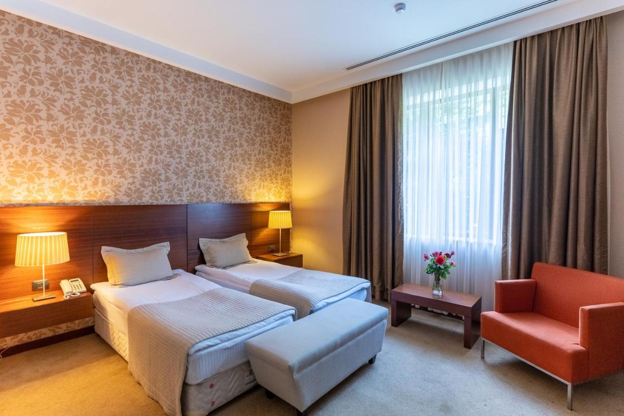 Qafqaz Resort Hotel Gabala Ngoại thất bức ảnh